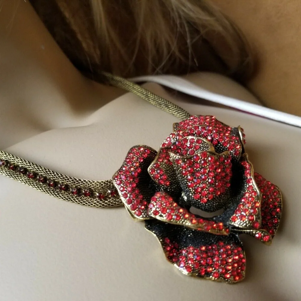 large red rhinestone pave rose flower necklace - Picture 6 of 8